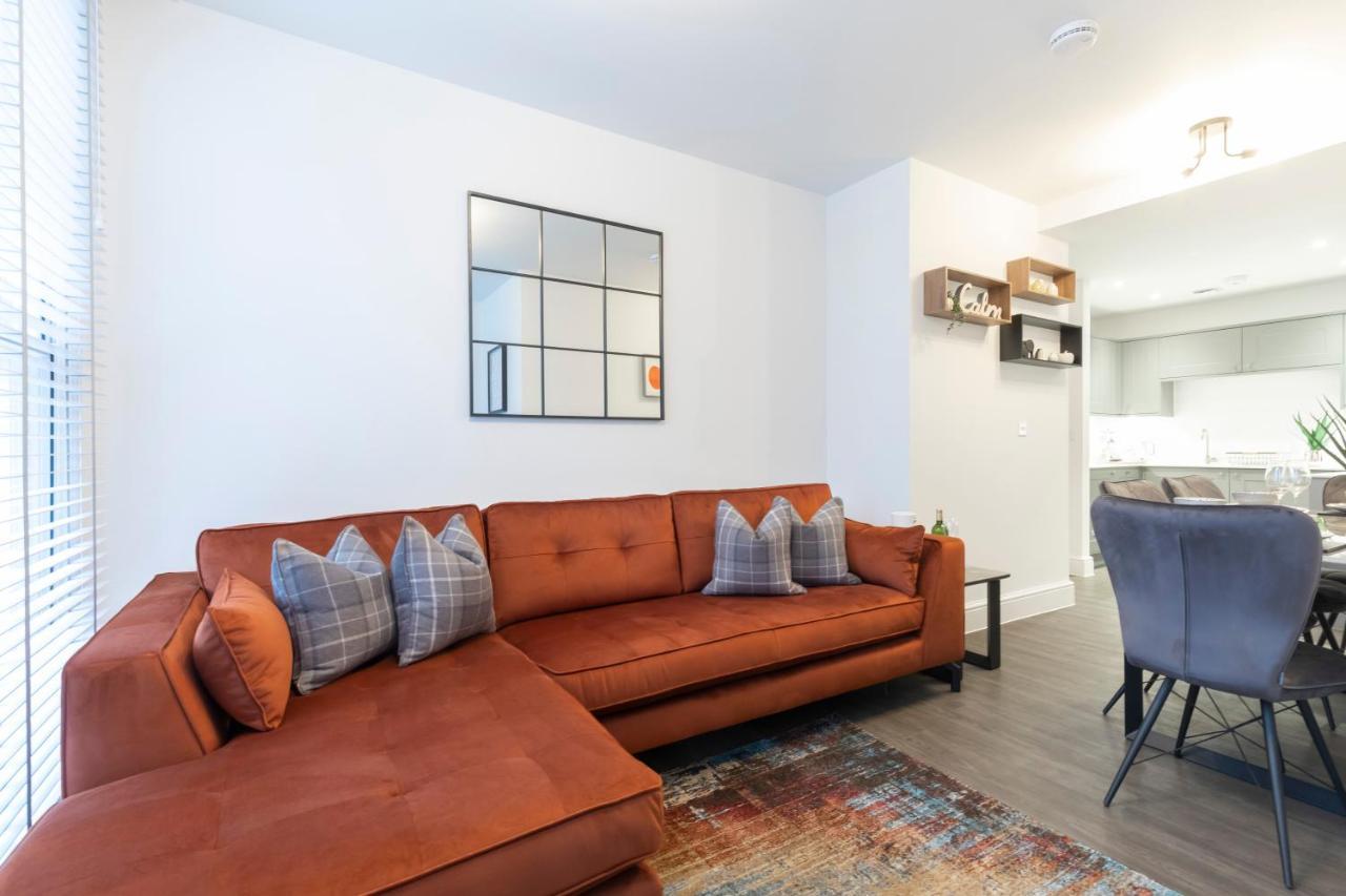 Elliot Oliver - Luxury 2 Bedroom Regency Apartment With Parking & Ev Charger Cheltenham Luaran gambar
