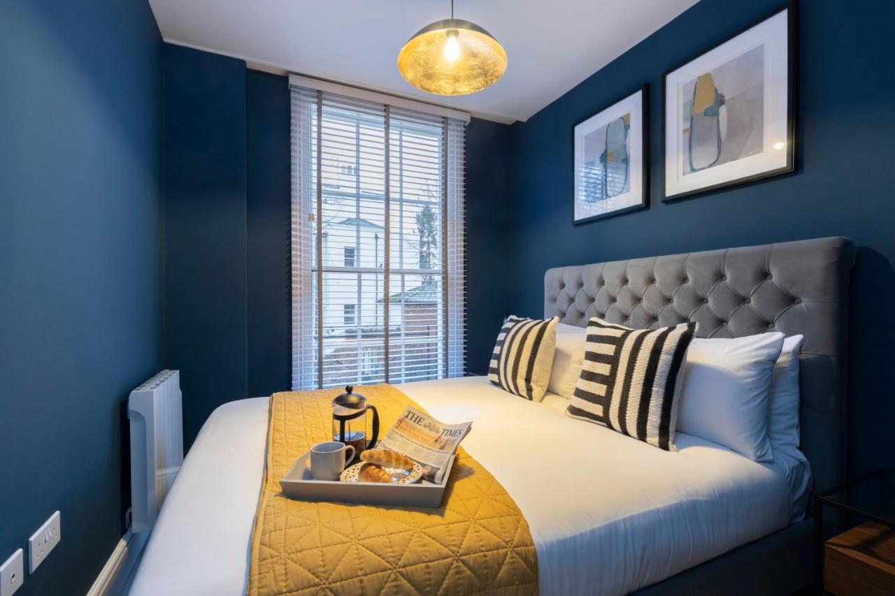 Elliot Oliver - Luxury 2 Bedroom Regency Apartment With Parking & Ev Charger Cheltenham Luaran gambar